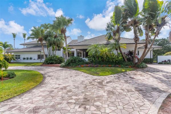 9260 SW 101st St, Miami, Florida 33176, image 1