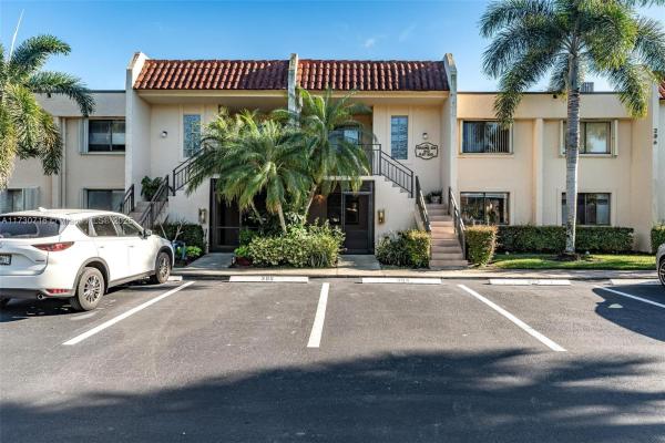 The Gardens Of Bonaventure 14 East, 16431 Blatt Blvd #103, Weston, Florida 33326, image 1