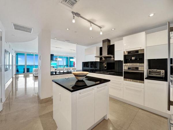 Jade Ocean, 17121 Collins Ave #3905, Sunny Isles Beach, Florida 33160, image 1
