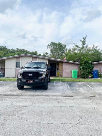 6841 NW 30th St #6, Sunrise, Florida 33313, image 1
