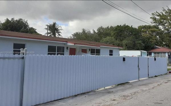 5752 NW 1st Ave, Miami, Florida 33127, image 1