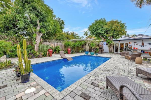 South Corals, 1401 NE 33rd St., Oakland Park, Florida 33334, image 1