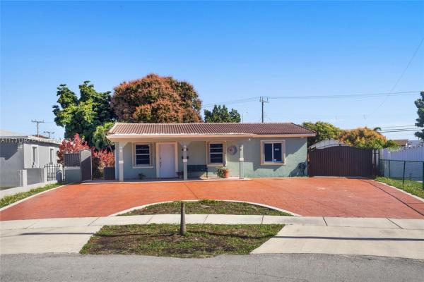 Linden Gardens, 3941 E 9th Ln, Hialeah, Florida 33013, image 1