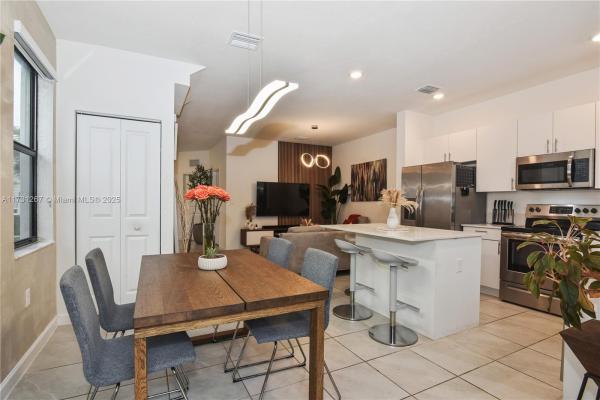 Corsica, 11827 SW 246th Ter #11827, Kendall, Florida 33032, image 1