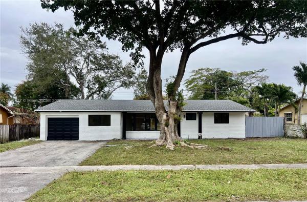 East Plantation Estates, 4461 NW 3rd Ct, Plantation, Florida 33317, image 1