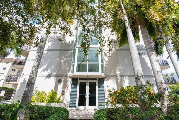 Miami Forest Villas, 954 SW 36th Ct #501, Miami, Florida 33135, image 1