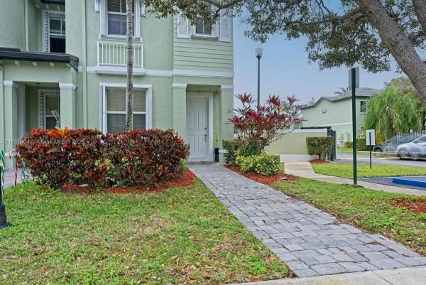 Fiji, 3064 SE 1st Dr #13, Homestead, Florida 33033, image 1