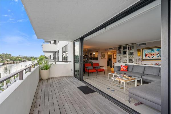 Island Manor, 9660 W Bay Harbor Dr #3B, Bay Harbor Islands, Florida 33154, image 1