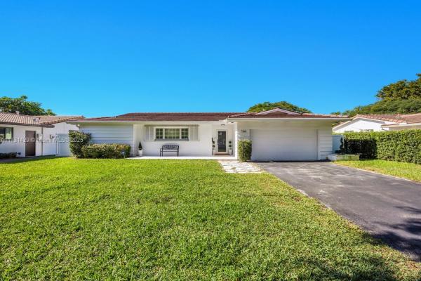 Miami Lakes Residential, 7280 S Miami Lakeway S, Miami Lakes, Florida 33014, image 1