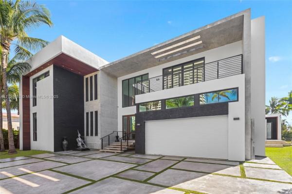 Eastern Shores, 3462 NE 171st St, North Miami Beach, Florida 33160, image 1