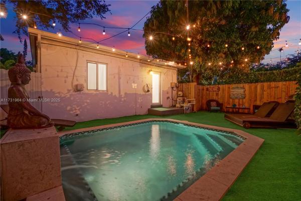 Bellaire, 7 NE 50th St, Miami, Florida 33137, image 1