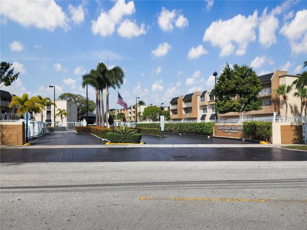 Kings Creek South, 7785 SW 86th St #E-124, Kendall, Florida 33143, image 1