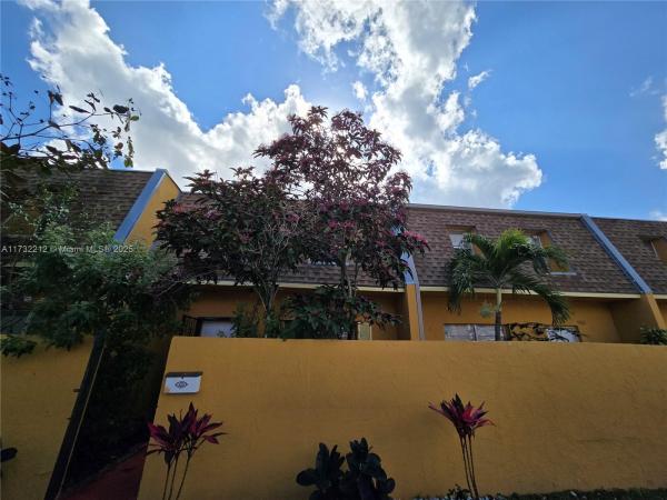 Sunrise Towne, 5958 NW 29th Pl #111, Sunrise, Florida 33313, image 1