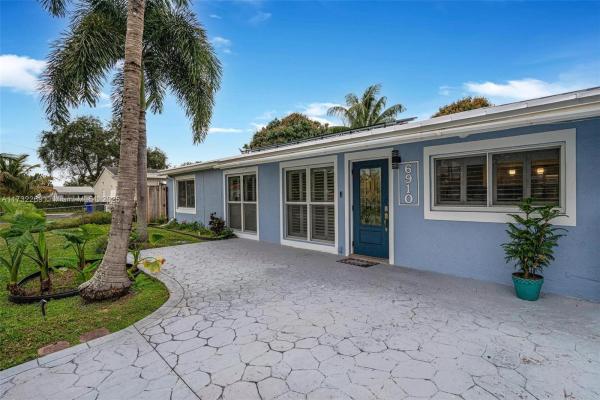Driftwood Acres, 6910 Coolidge St, Hollywood, Florida 33024, image 1