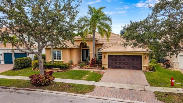 Isles At Weston, 3888 W Gardenia Ave, Weston, Florida 33332, image 1