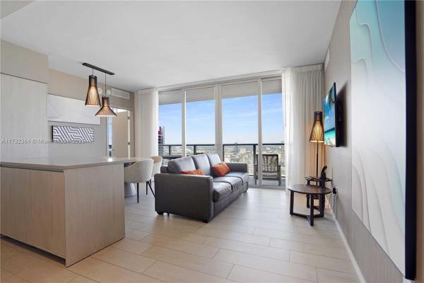 Hyde Beach House, 4010 S Ocean Dr #R2604, Hallandale Beach, Florida 33019, image 2