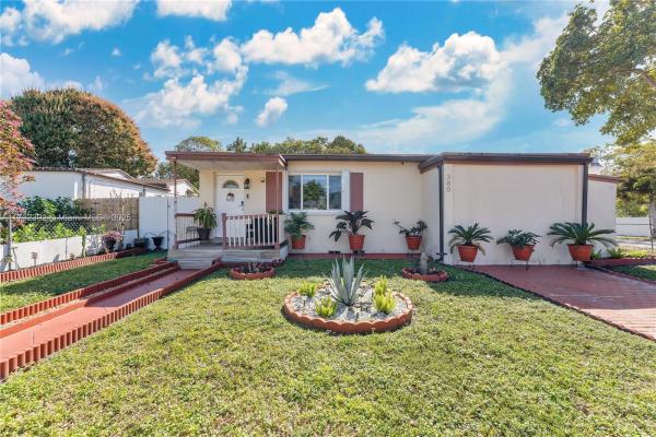 380 NW 133rd St, Miami, Florida 33168, image 1