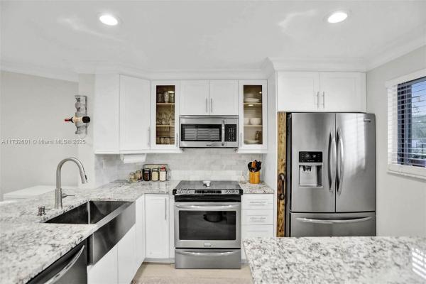 9395 Boca Cove Cir #1208, Boca Raton, Florida 33428, image 3