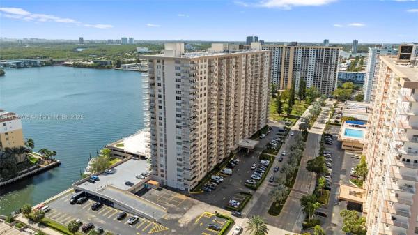 Winston Towers 100, 250 174th St #1410, Sunny Isles Beach, Florida 33160, image 1