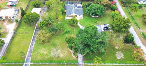 Century Royal Homes, 19280 SW 304th St, Redland, Florida 33030, image 1