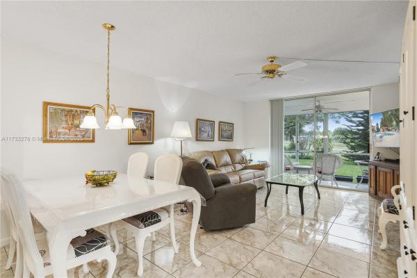 Sunrise Lakes 3, 9621 Sunrise Lakes Blvd #112, Sunrise, Florida 33322, image 1