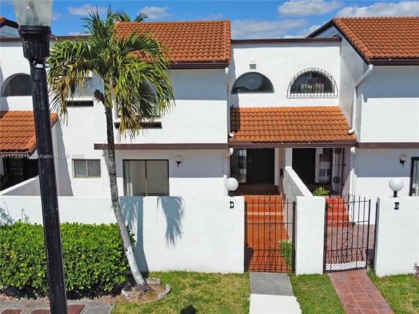 Villa Venezia, 1331 SW 124th Ct #D, Tamiami, Florida 33184, image 1