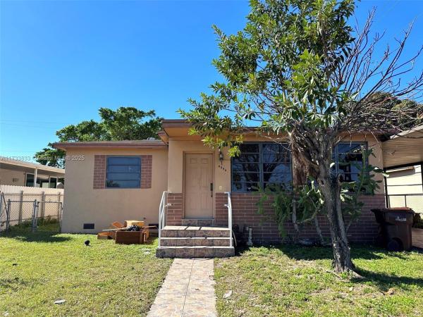 Bradley Manor, 4990 E Palm Ct, Hialeah, Florida 33013, image 1
