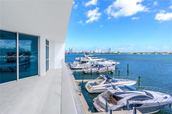 North Tower At Marina Palms, 17301 Biscayne Blvd #207, North Miami Beach, Florida 33160, image 1