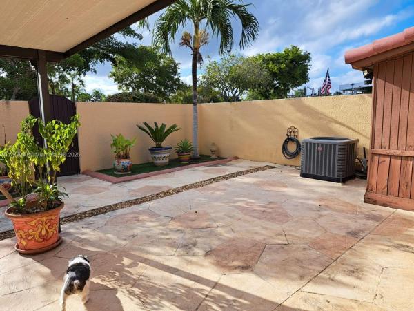 Walden Pond, 8450 SW 148th Pl, Kendall West, Florida 33193, image 1
