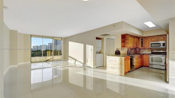 Mystic Pointe Tower 100, 19195 NE 36th Ct #703, Aventura, Florida 33180, image 1