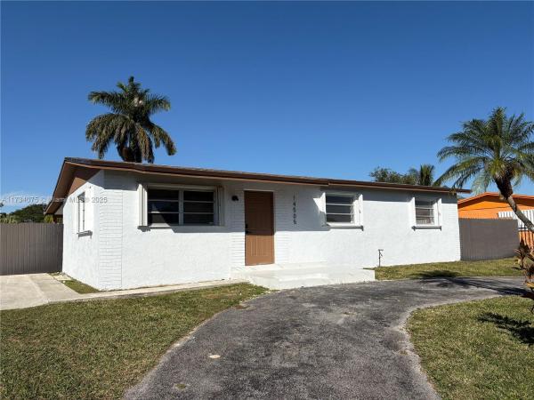 Gem Homes, 14505 SW 298th Ter, Leisure City, Florida 33033, image 1