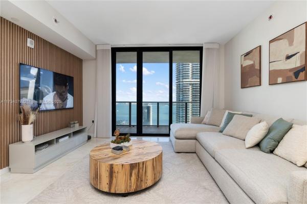1010 Brickell, 1010 Brickell Ave #4003, Miami, Florida 33131, image 1