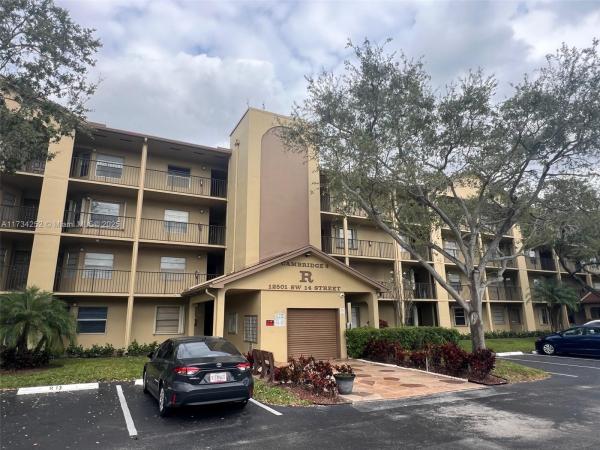 Cambridge At Century Village, 12501 SW 14th St #313R, Pembroke Pines, Florida 33027, image 1