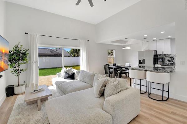 Clover Bend At The Meadows, 87 Cedar Ln, Boynton Beach, Florida 33436, image 1