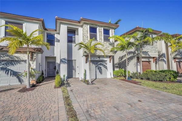 Allapattah Gardens, 24882 SW 107th Ave, Kendall, Florida 33032, image 1