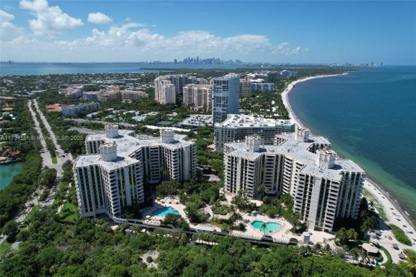 Towers Of Key Biscayne, 1121 Crandon Blvd #E904, Key Biscayne, Florida 33149, image 1