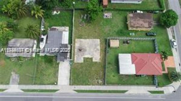 Dixie Heights Gardens, 10327 SW 176th St, West Perrine, Florida 33157, image 1