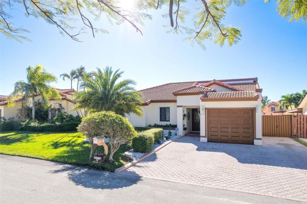 Centennial, 8538 SW 207th Ter, Cutler Bay, Florida 33189, image 1