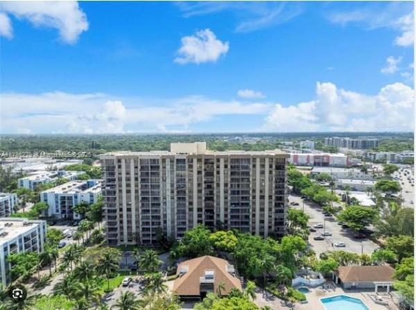 Greenwich, 1470 NE 123rd St #A915, North Miami, Florida 33161, image 1