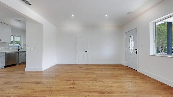 North Miami Beach No HOA, 870 NE 157th Ter, North Miami Beach, Florida 33162, image 3