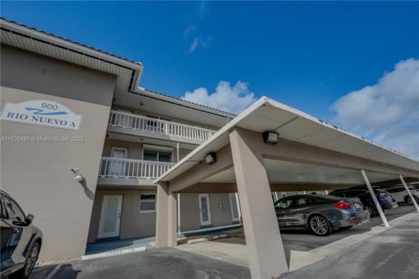 Rio Nuevo, 900 SW 12th St #103, Fort Lauderdale, Florida 33315, image 1