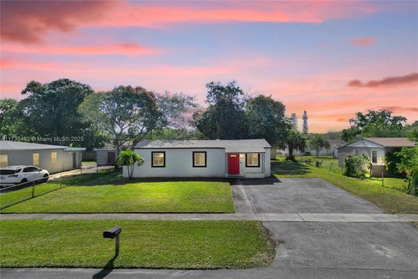 Lauderdale Manors, 1606 NW 13th Ct, Fort Lauderdale, Florida 33311, image 1