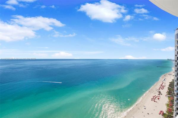 Trump Royale, 18201 Collins Ave #PH5109, Sunny Isles Beach, Florida 33160, image 1