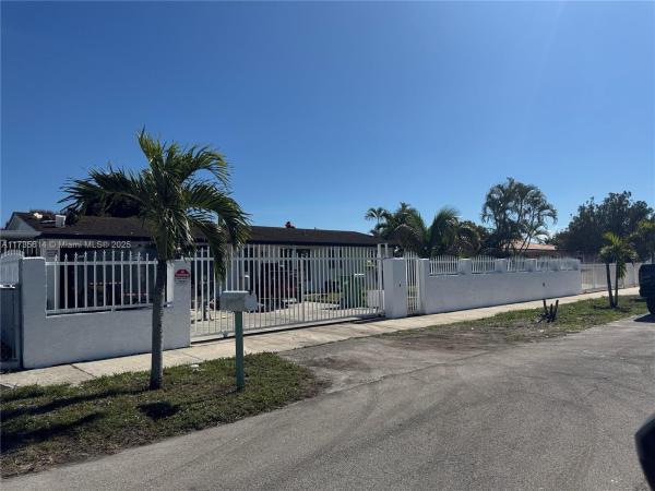 Starlightlot, 20411 NW 43rd Ct, Miami Gardens, Florida 33055, image 2