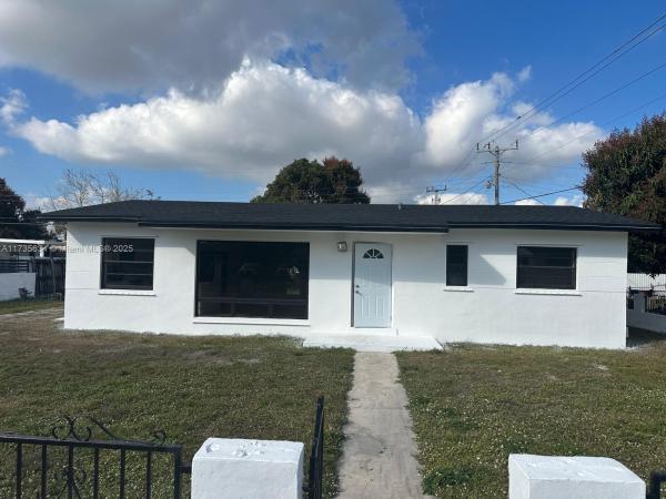 Carol City, 3901 NW 168th St, Miami Gardens, Florida 33055, image 1