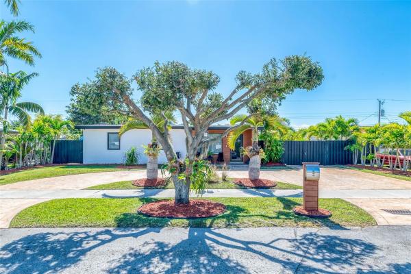 11350 SW 43rd Ln, Miami, Florida 33165, image 1