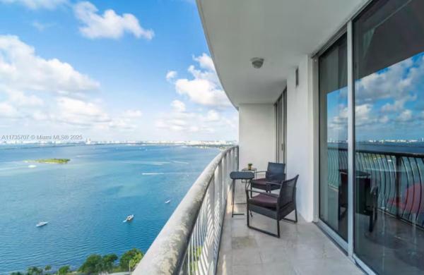 Opera Tower, 1750 N Bayshore Dr #3405, Miami, Florida 33132, image 1