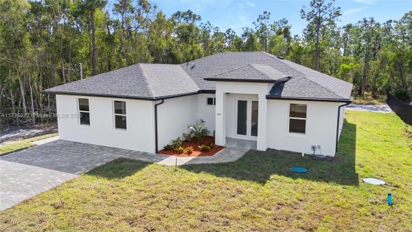 506 Rogue, Lehigh Acres, Florida 33074, image 1