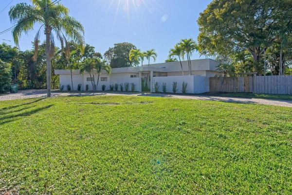 Kendalwood Pines, 7800 SW 91st Ave, Sunset, Florida 33173, image 1
