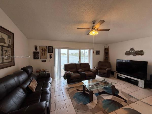 Bonita Lakes, 12279 SW 140th St, Three Lakes, Florida 33186, image 3